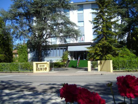 Senio Hotel 3*